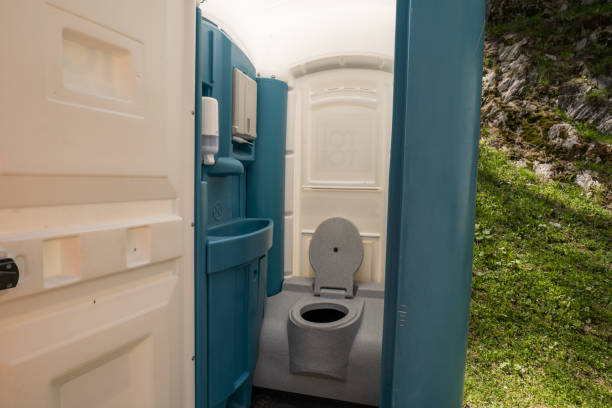 Portable Toilet Options We Offer in Williams Bay, WI